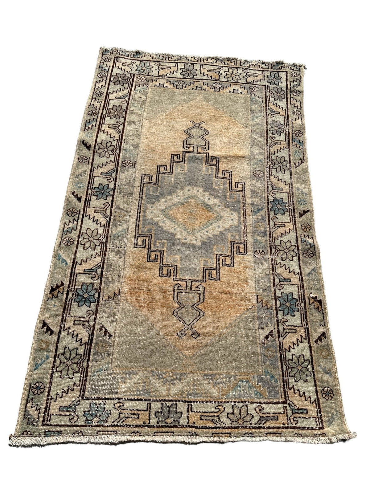 1960's Arisaman Anatolian Rug - The Art of Broken Pieces