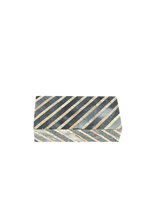 Diagonal Striped Box (Bone/Horn) - The Art of Broken Pieces