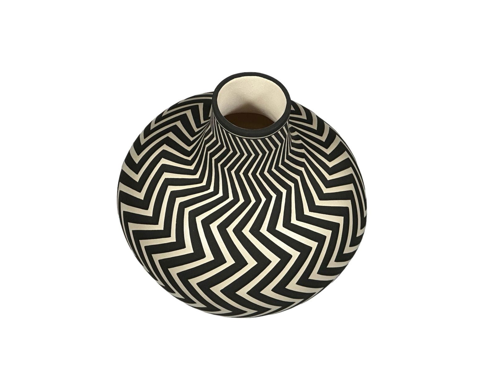 Paula Estevan - Acoma - Black/White Seed Pot - The Art of Broken Pieces